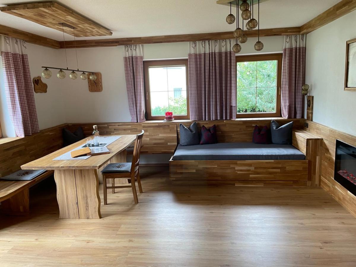 קלטנבאך Ferienwohnungen Hochzillertal מראה חיצוני תמונה