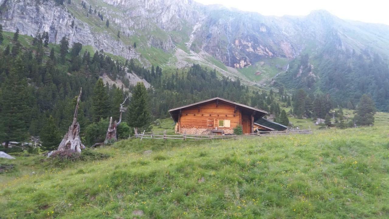 קלטנבאך Ferienwohnungen Hochzillertal מראה חיצוני תמונה